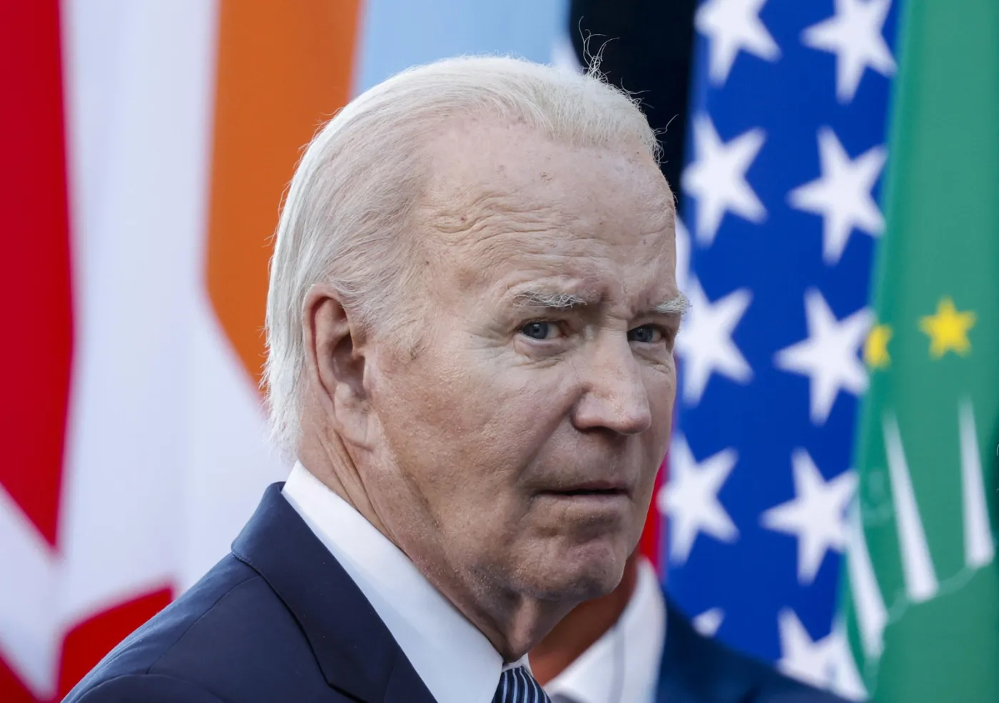 Granicę z USA chcą nielegalnie przekraczać migranci z całego świata. Biden zareagował