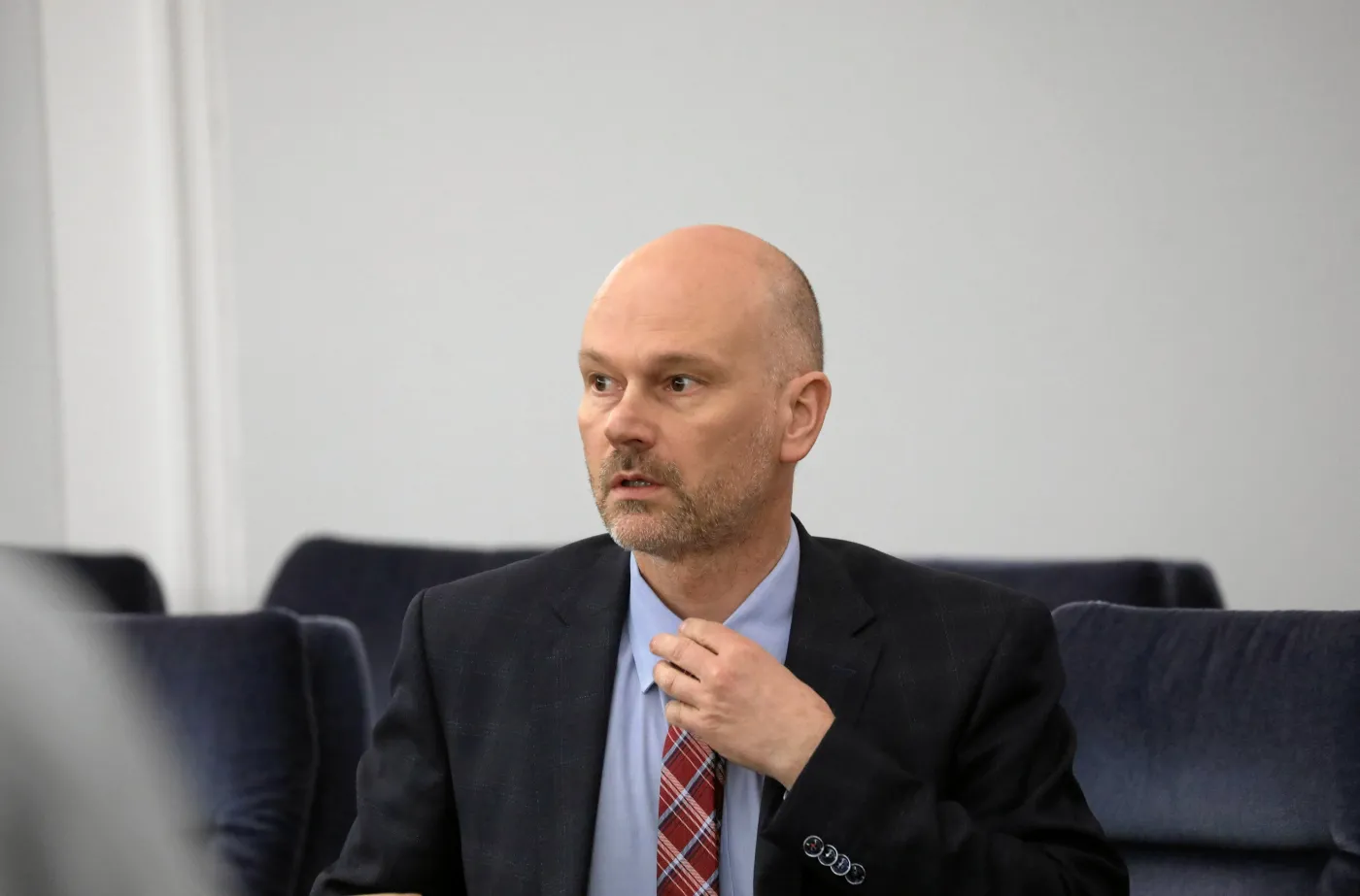 Berek: Nawet przy technicznym wdrażaniu unijnych dyrektyw pojawia się polityka [WYWIAD]