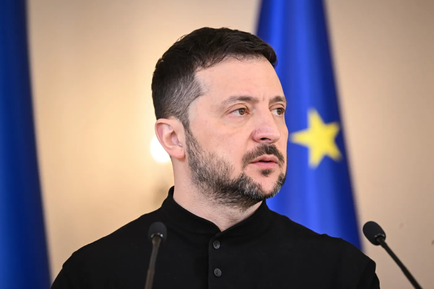 Zełenski: Rosyjskie ataki nie ustają, Ukraina potrzebuje pilnej pomocy