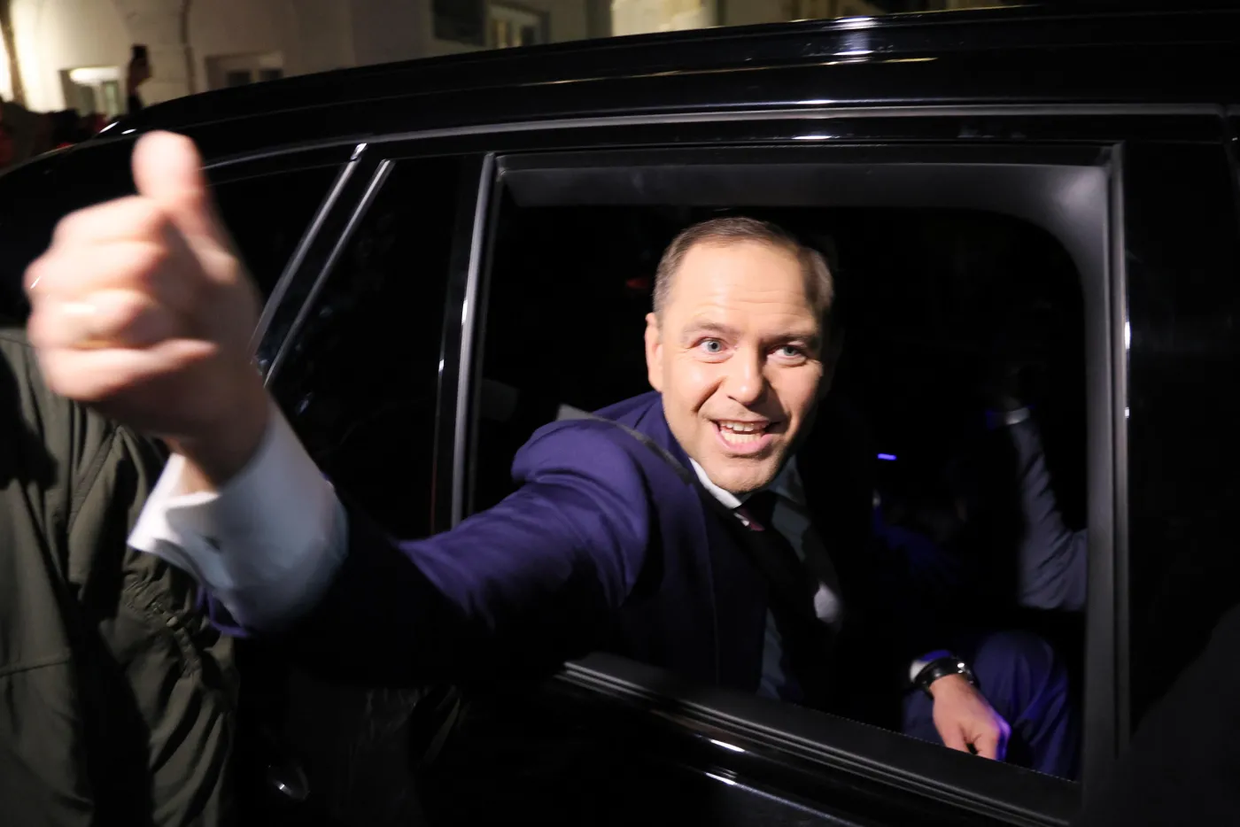 Karol Nawrocki: Odbyłem dobrą rozmowę telefoniczną z prezydentem Trumpem. Zaprosiłem go do Polski
