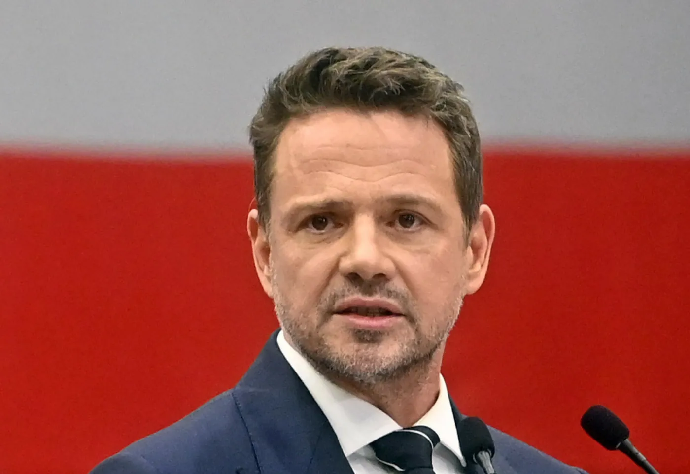 Trzaskowski: Jako prezydent podpisałbym ustawę obniżającą składkę zdrowotną