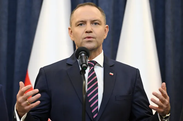 Prezydent Karol Nawrocki blokuje awanse 46 sędziów. Niemiecka prasa komentuje