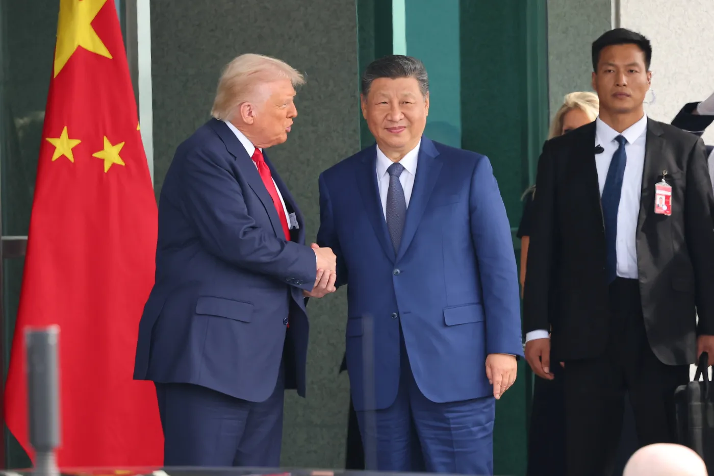 US President Trump hold talks with Chinese President Xi in Busan
