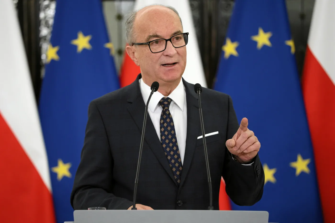 Czarzasty o SAFE: Jeżeli prezydent tego nie podpisze, to zachowa się najgłupiej, jak tylko może