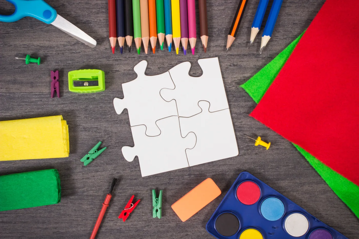 Different,Colorful,Stationery,Accessories,And,School,Supplies.,Learning,,Drawing,,Writing,