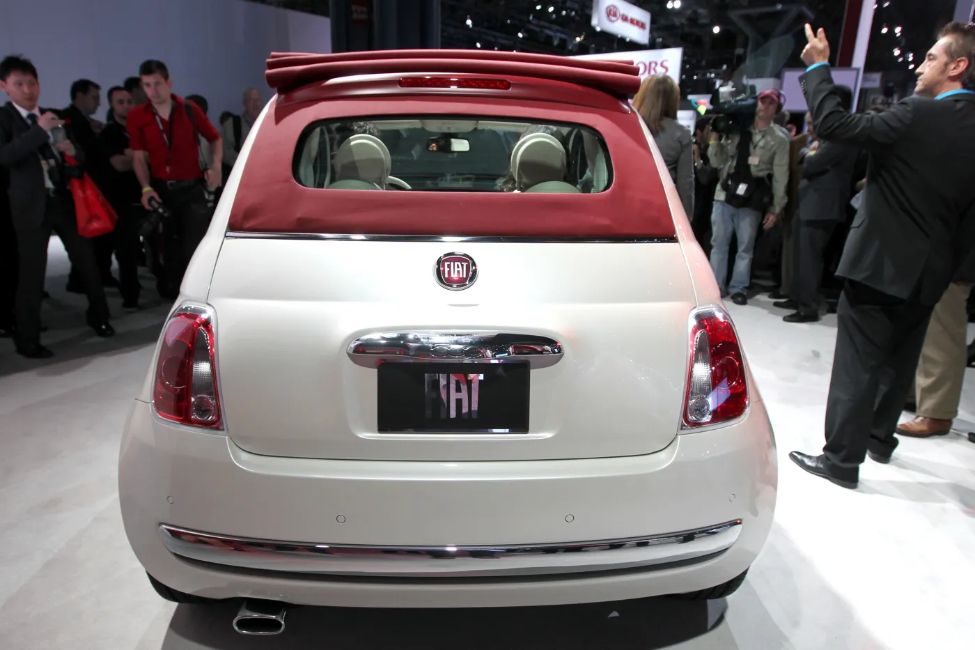 Fiat SpA 500C cabrio zaprezentowane podczas New York International Auto Show (NYIAS) w Nowym Jorku, USA