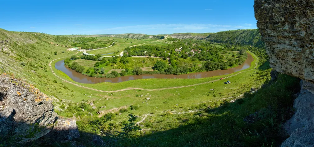 952946-krajobraz-moldawii.jpg