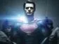 Superman w kajdanach na plakacie "Człowieka ze stali"