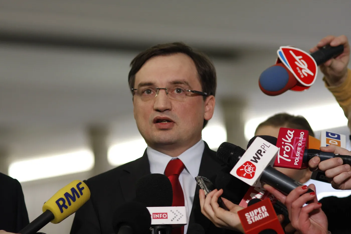 Ziobro: Unia Europejska robi się pazerna na pieniądze