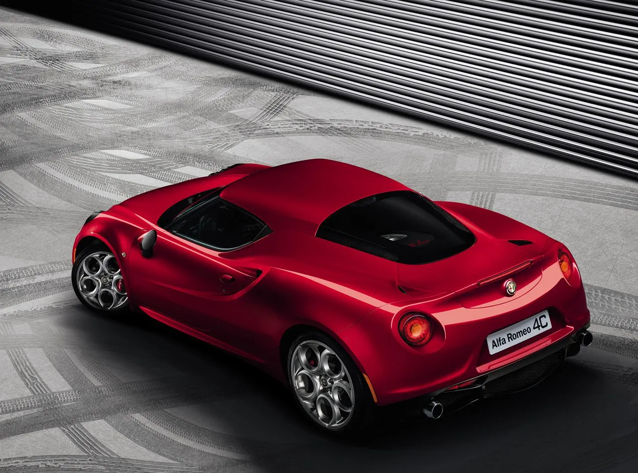 Fiat pokaże w Genewie nową Alfę Romeo. Model 4C