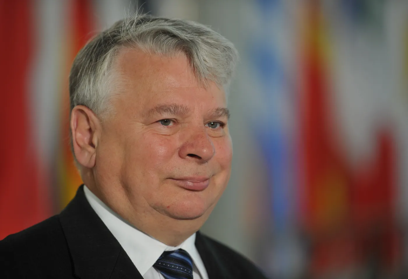 Prezydium Senatu też przyznało sobie premie. Marszałek Borusewicz - 50 tys., a jego zastępcy - 27 tys.