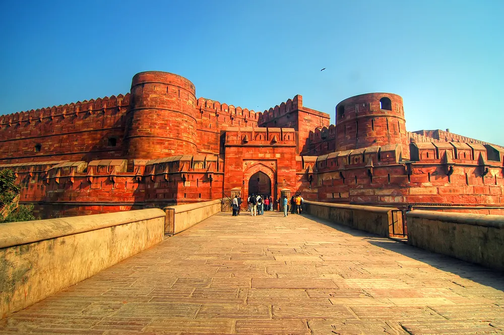 1559708-czerwony-fort-agra.jpg