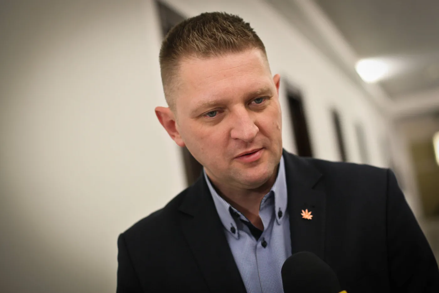 Opozycja krytykuje decyzję prezydenta w sprawie OFE