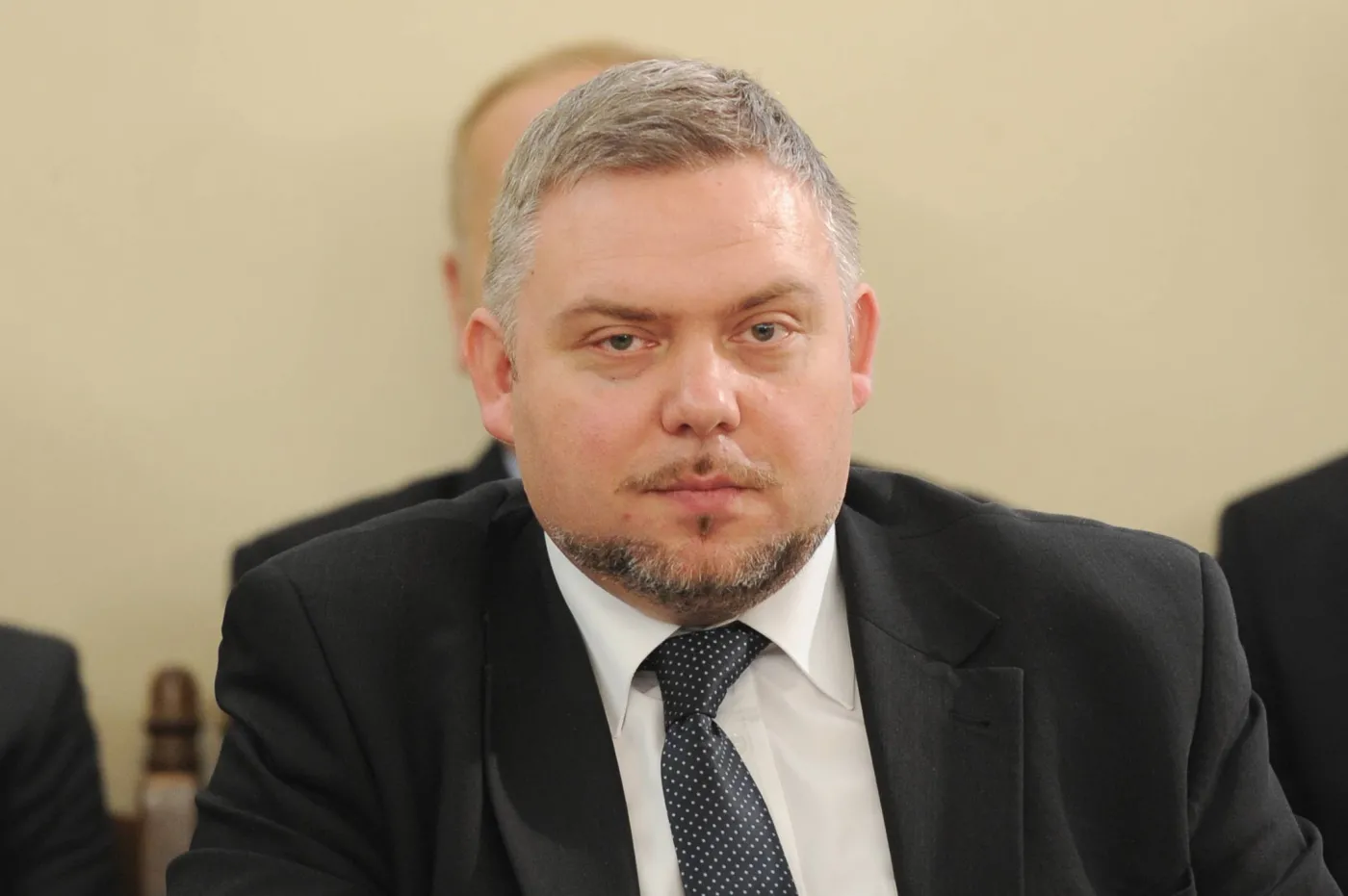 Nie będzie nowego szefa NFZ? Dziurawe przepisy dopuszczają  zwłokę w przeprowadzeniu konkursu