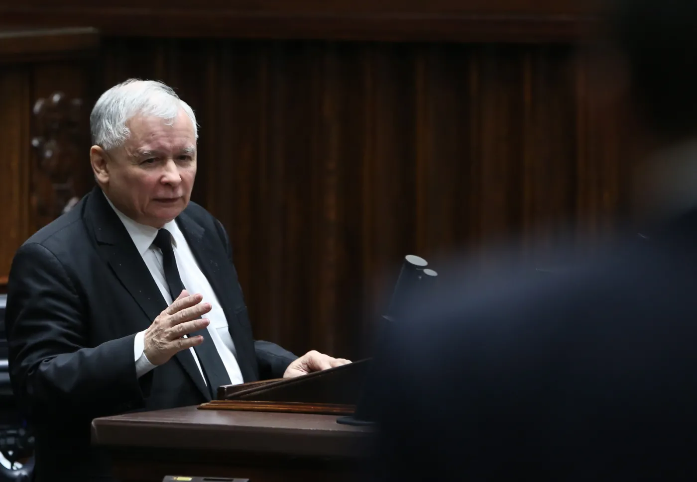 Sienkiewicz: "Kaczyński wytrzymał trzy dni. Wrócił do polityki kontestowania wszystkiego"