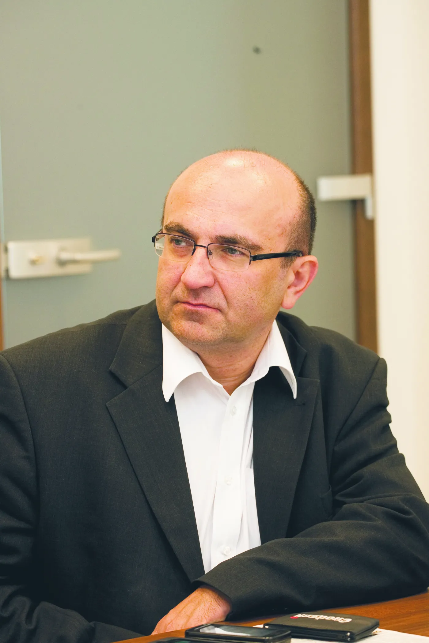 1739383-andrzej-gantner.jpg