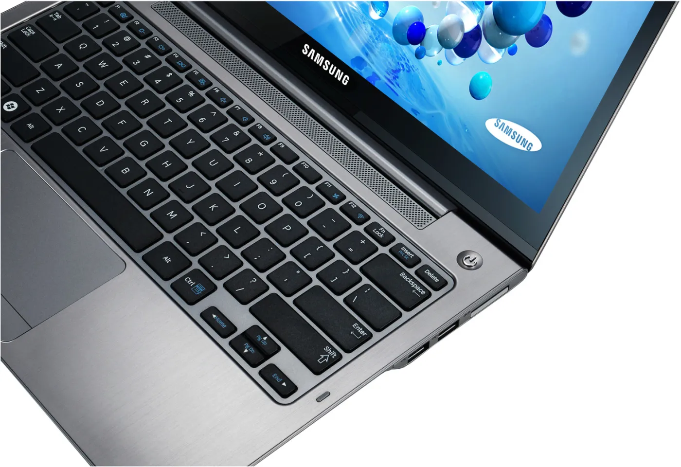 1307213-samsung-np540u3c.jpg