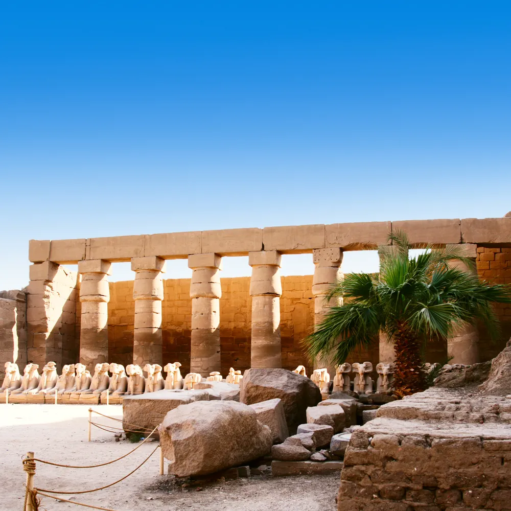 1459218-karnak-w-egipcie.jpg