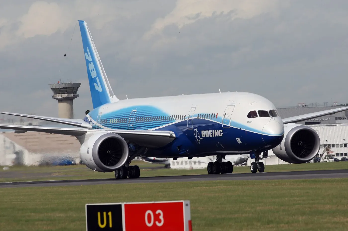 Dreamliner 787 - najnowocześniejszy samolot świata w Polsce