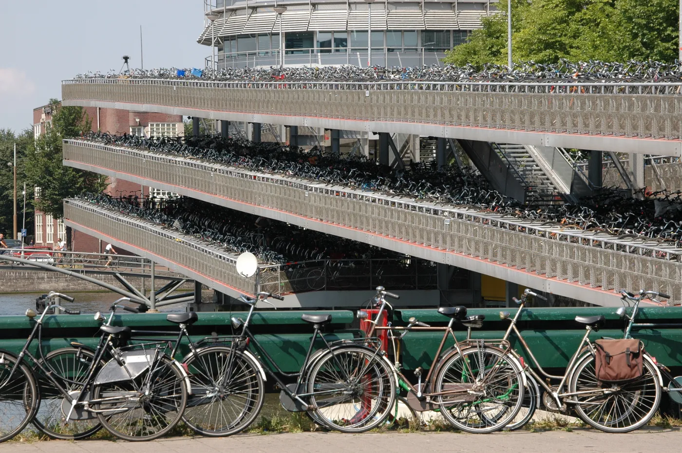 765965-holandia-amsterdam.jpg