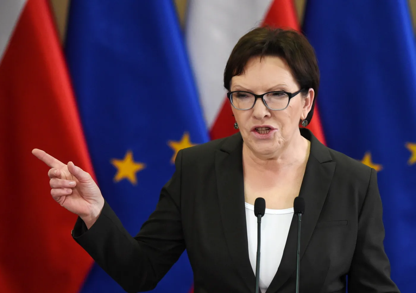 Debata Kopacz–Kaczyński odbędzie się 16 października? TVP i Polsat proponują
