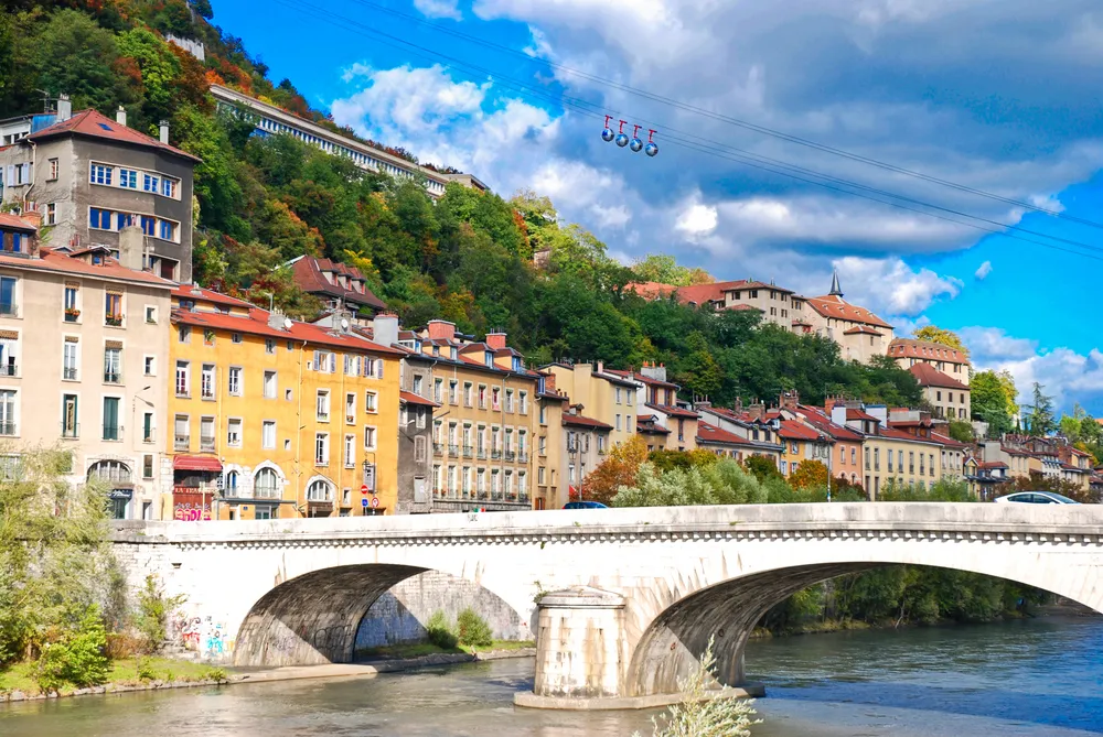 1409176-grenoble-francja.jpg