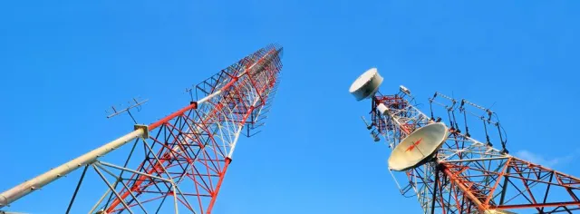 Ryzykowna aukcja UKE. Sprzedaż częstotliwości 800 MHz będzie kolejną kompromitacją?
