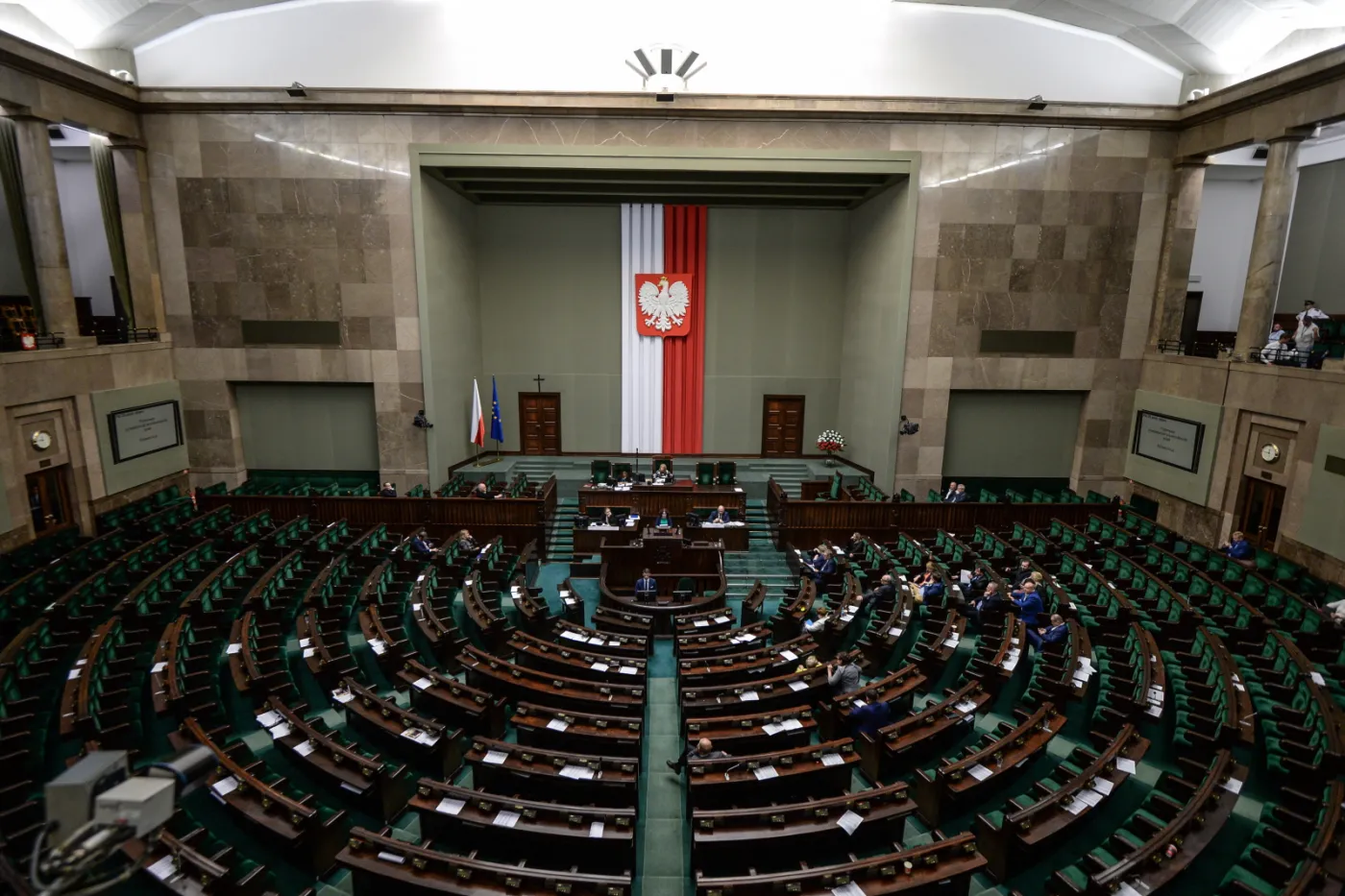 Burzliwa debata przed głosowaniem ws. ustawy antyterrorystycznej. Kaczyński: Kiedyś mając poparcie wymiaru sprawiedliwości broniliście złodziei, teraz bronicie terrorystów