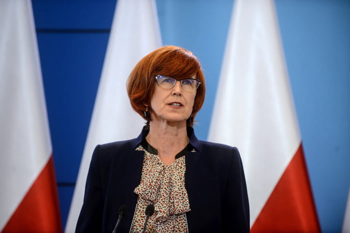 Rafalska: Kto chce mieć pracownika, musi płacić [WYWIAD]