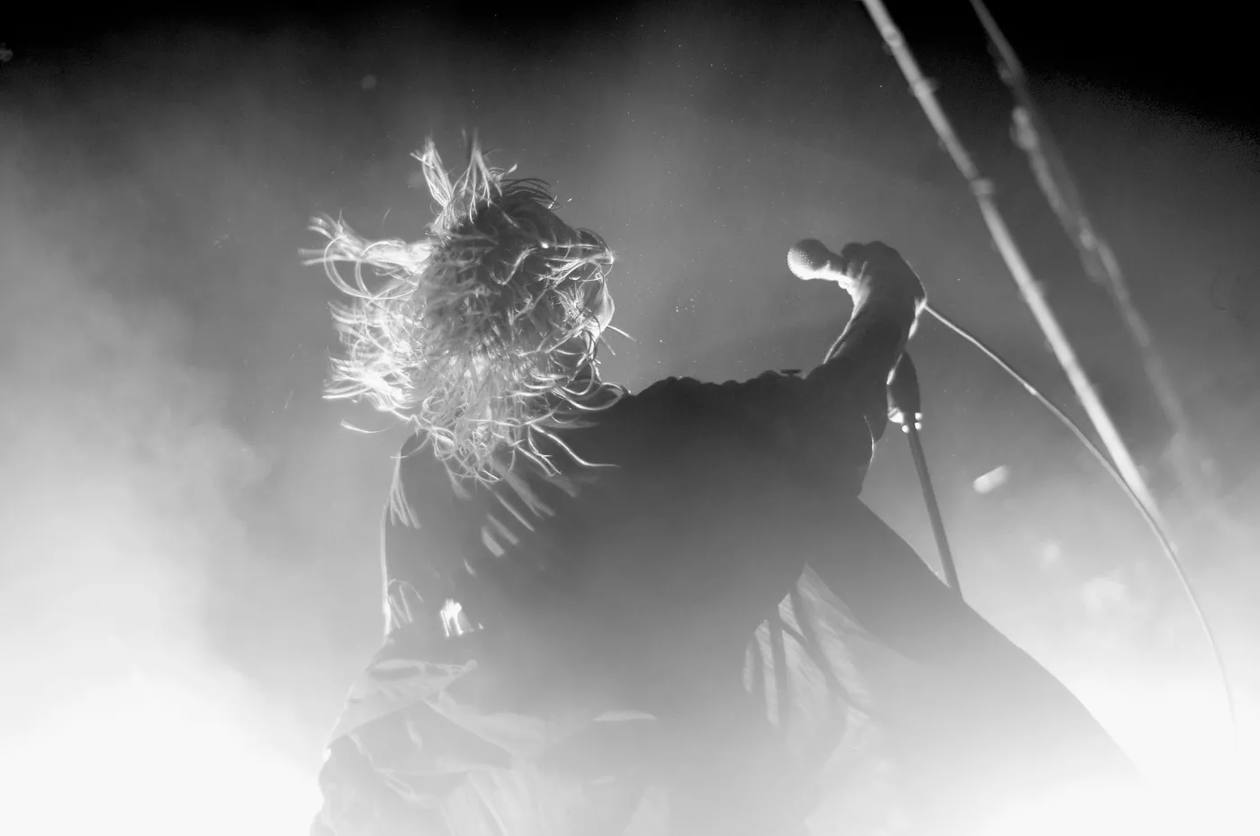 2621700-crystal-castles.jpg