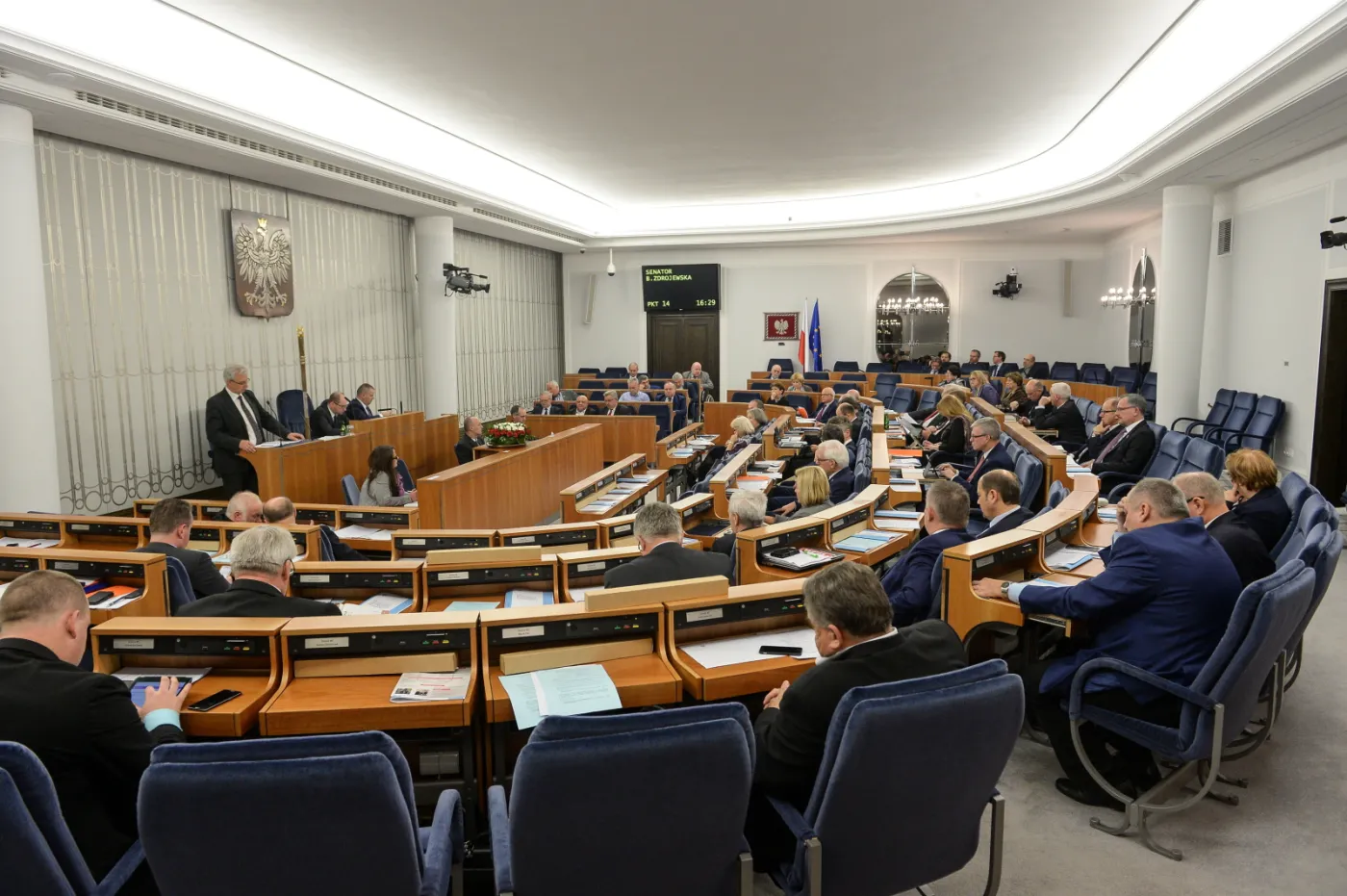 Senat przyjął bez poprawek ustawę "Za życiem". Teraz trafi do prezydenta