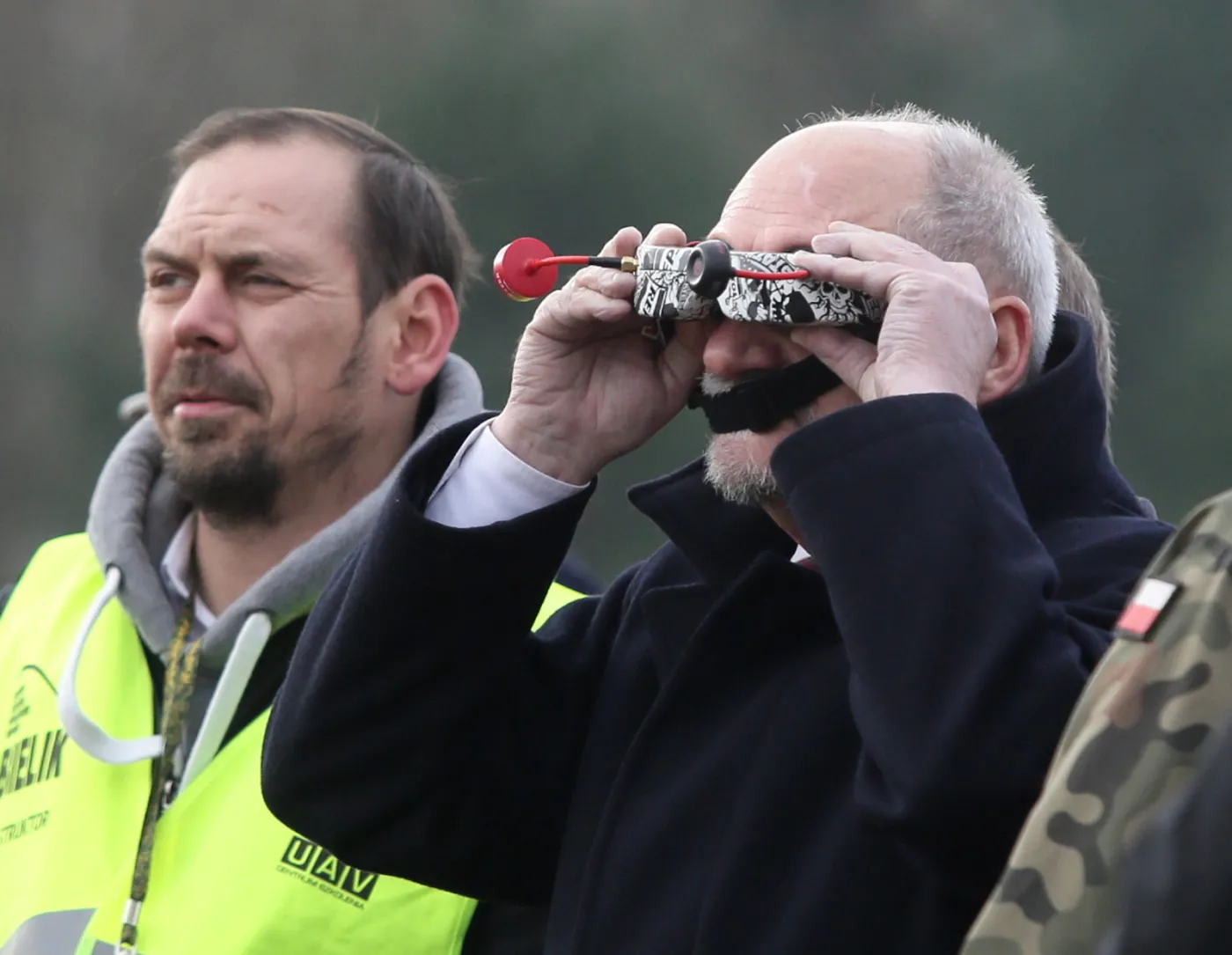Macierewicz drony