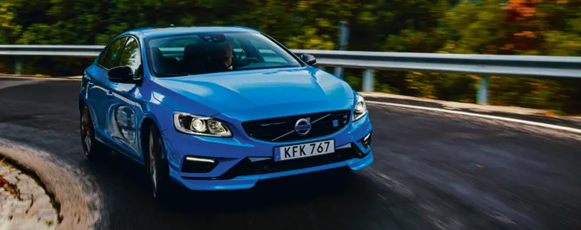 2733562-volvo-s60-polestar.jpg