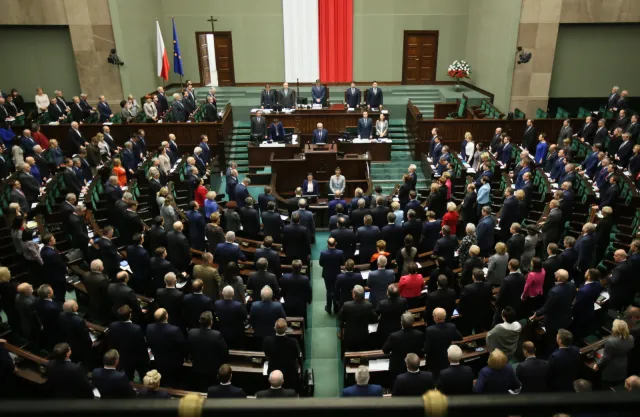 Emerytury byłych funkcjonariuszy SB. Kogo obejmie nowa ustawa?
