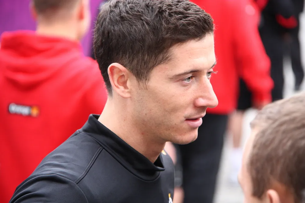 Robert Lewandowski pobił kibica Borussii Dortmund? Sprawę bada policja