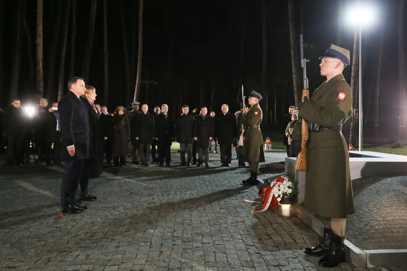 Drugi dzień wizyty Andrzeja Dudy na Ukrainie. Spotkał się z Petrem Poroszenką