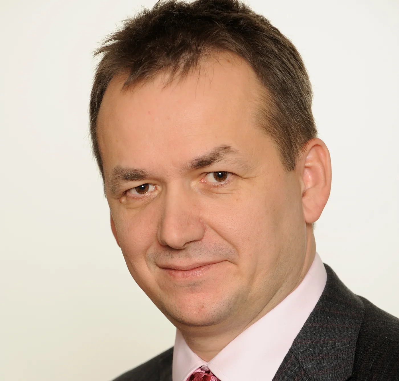CMS wzmacnia praktykę telekomunikacyjną w Europie Środkowo - Wschodniej