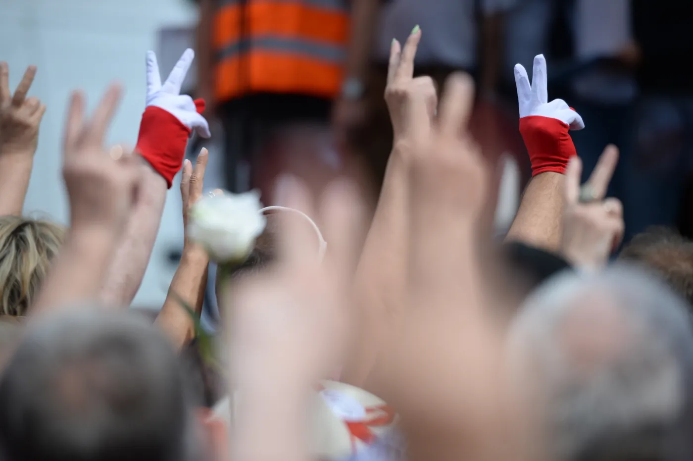 Kasprzak: Parlamentarzyści pomogą nam przy barierkach przed Sejmem