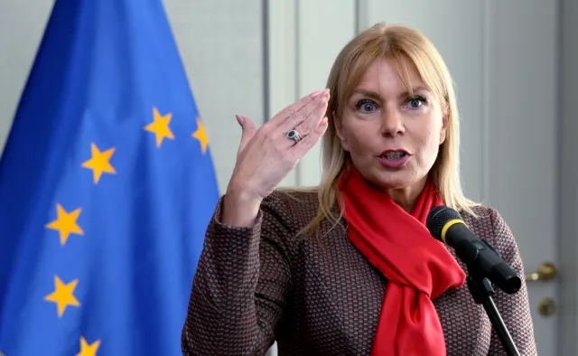 Bieńkowska: Atmosfera wokół Polski może mieć negatywny wpływ na rozmowy o budżecie UE