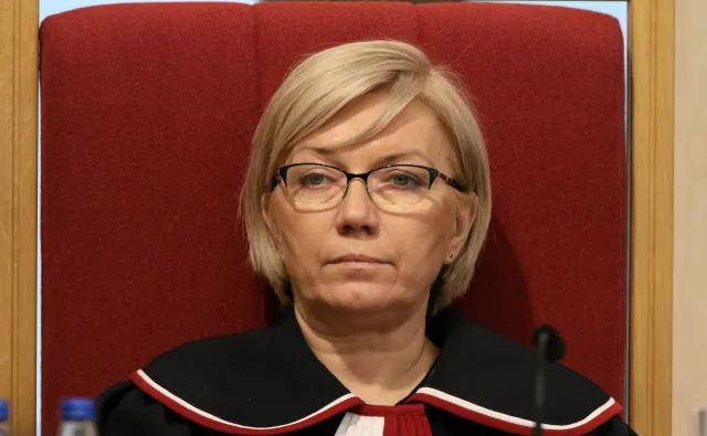 Przyłębska: KRS zajmuje się polityką - teraz szybko powinni naprawić swój błąd