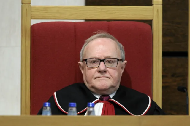 Biernat: Zawstydzająca niewiedza prezydenta i prezes TK