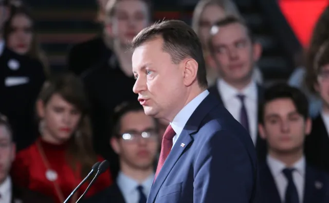 Błaszczak: Funkcjonariusze muszą być godnie wynagradzani