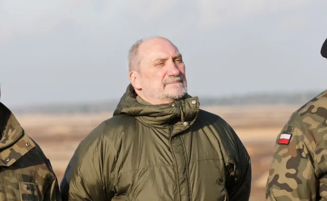 Antoni Macierewicz przesłał do BBN propozycje ws. systemu dowodzenia