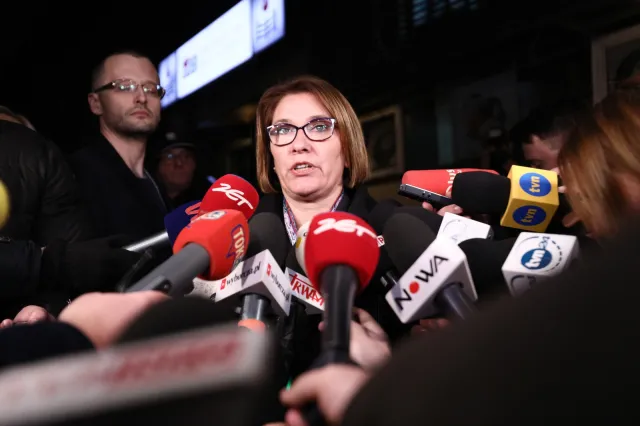 Mazurek: Szydło złożyła rezygnację, kandydatem na premiera Mateusz Morawiecki
