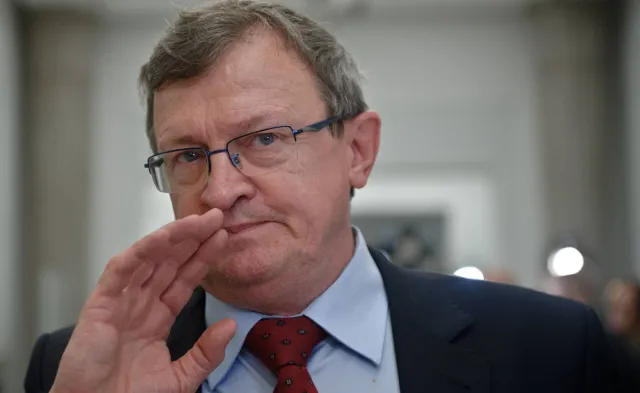 Cymański: Ustawa o zniesieniu limitu składek na ZUS od 2019 r.