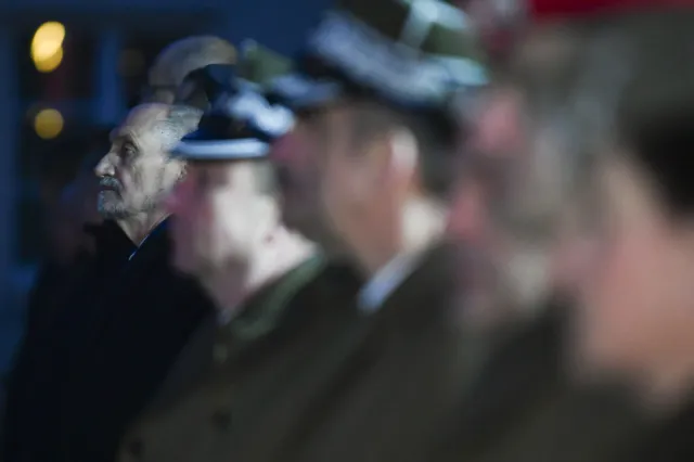 Łapiński: Wypowiedzi Macierewicza mogą być uznane jako próba wywierania nacisku na premiera