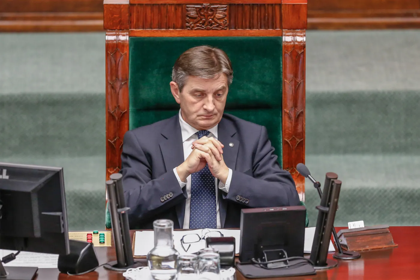 PiS z tarczą. Dzieli i rządzi w Sejmie