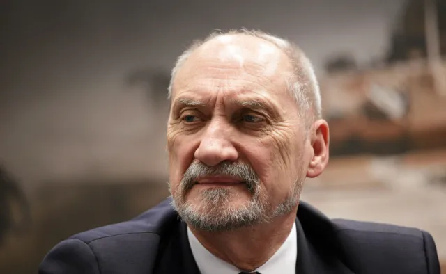 Szef MON: Do 2019 r. liczba żołnierzy ma przewyższyć 150 tysięcy