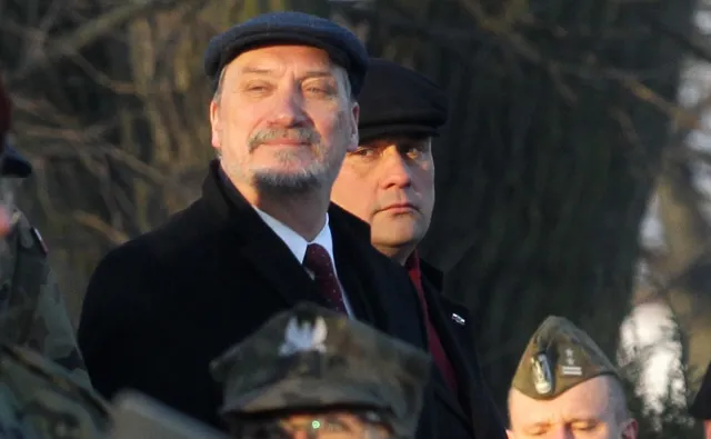 Macierewicz: Polska nie popiera indywidualnej kandydatury Tuska