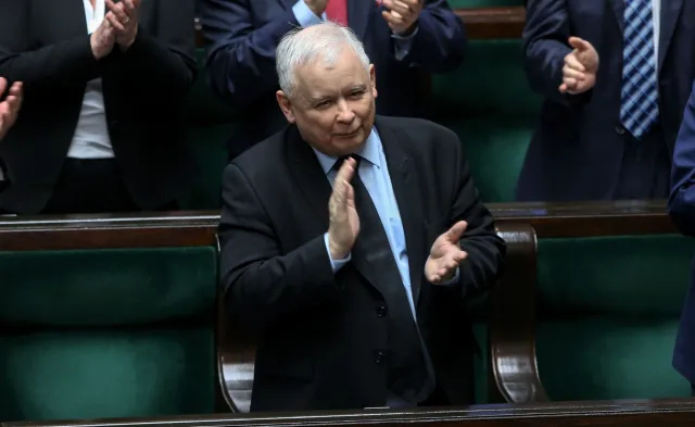 Neumann: Działania rządu zaszkodziły polskiej racji stanu